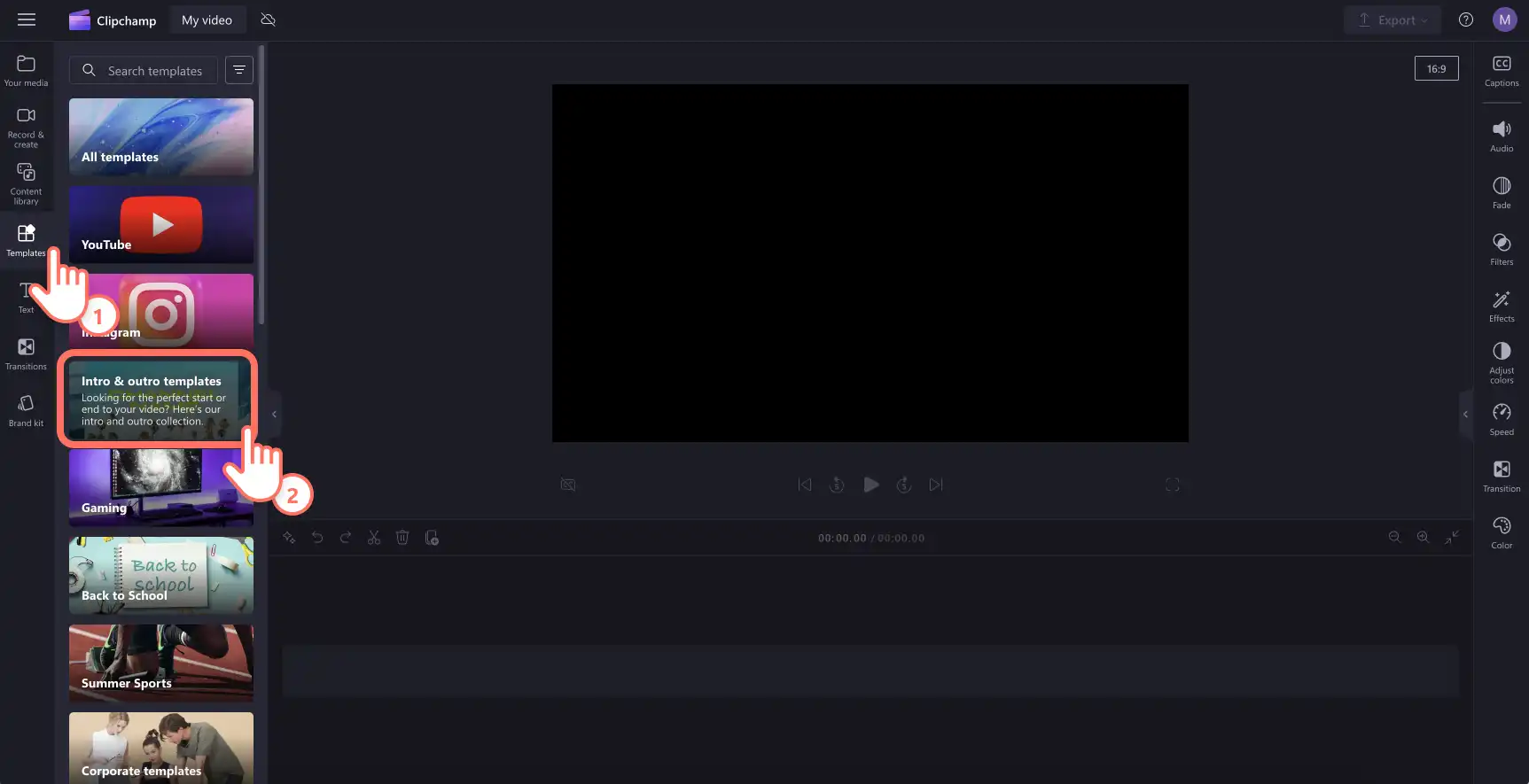 Ein Benutzer, der die Sammlung mit Intros und Outros in Clipchamp öffnet