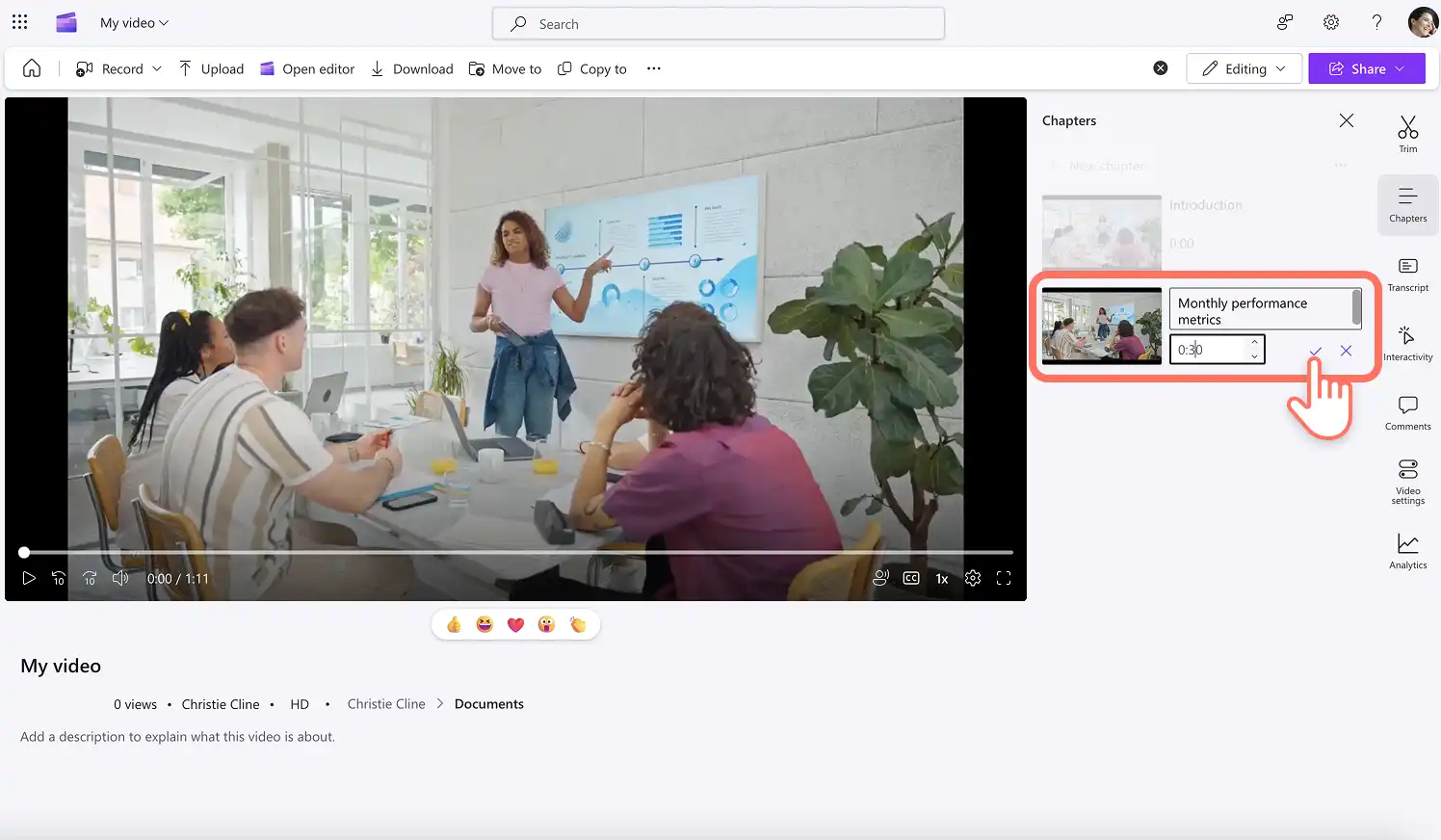 Пользователь создает главу видео в Clipchamp.