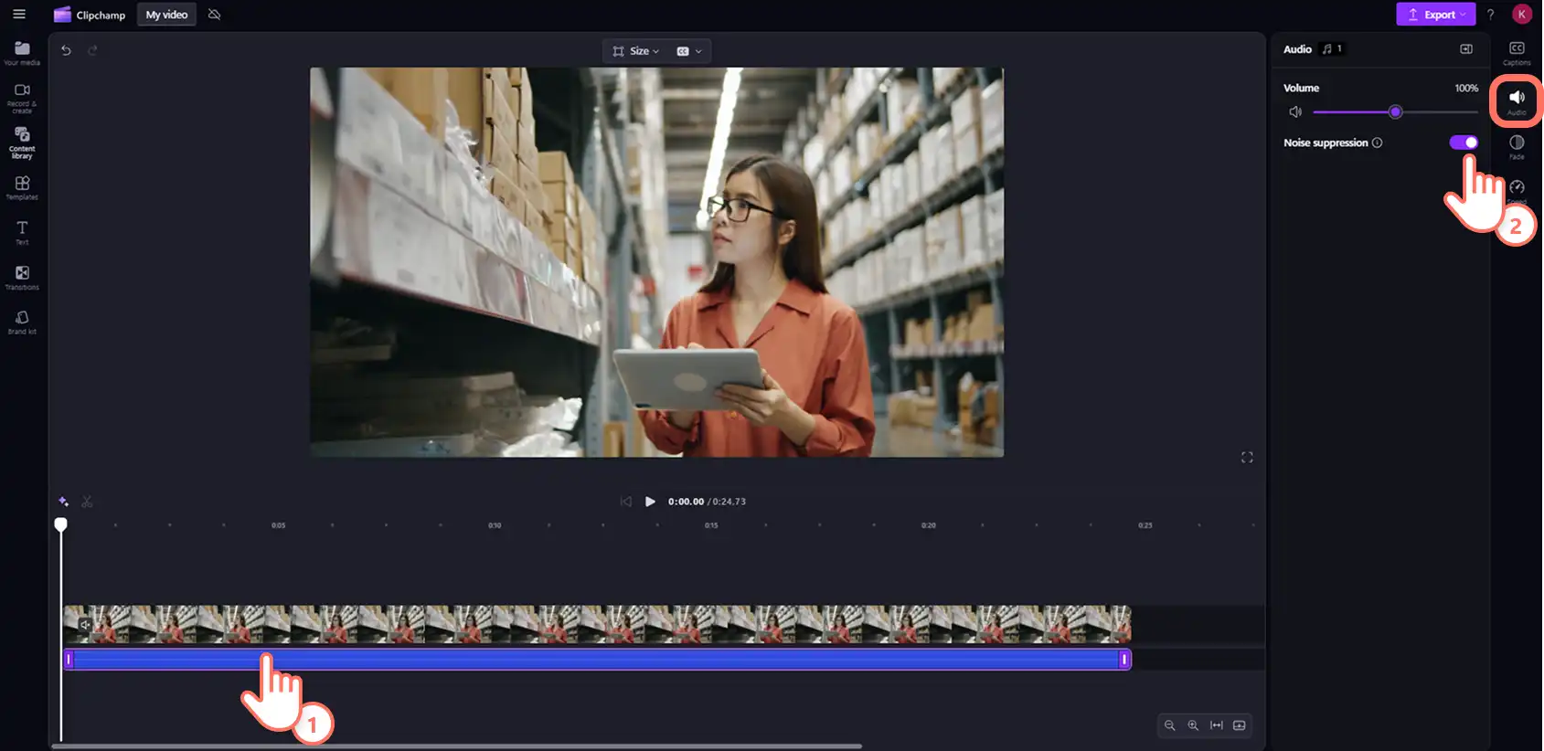 Пользователь применяет подавление шума к аудиоклипу в Clipchamp. 