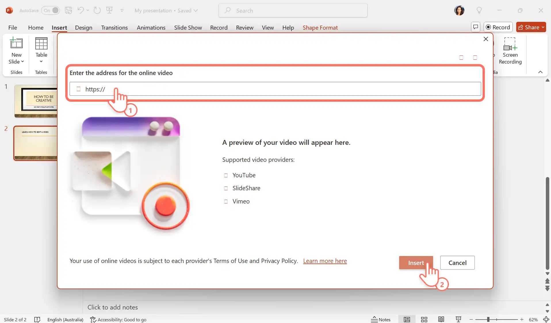 Un usuario pegando una URL en la ventana emergente de insertar de PowerPoint