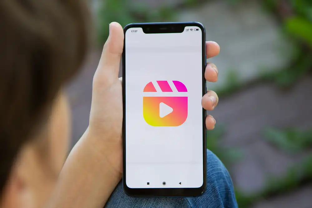 Instagram Reels-Instagram 卷轴小型企业 Marketing-Clipchamp 博客