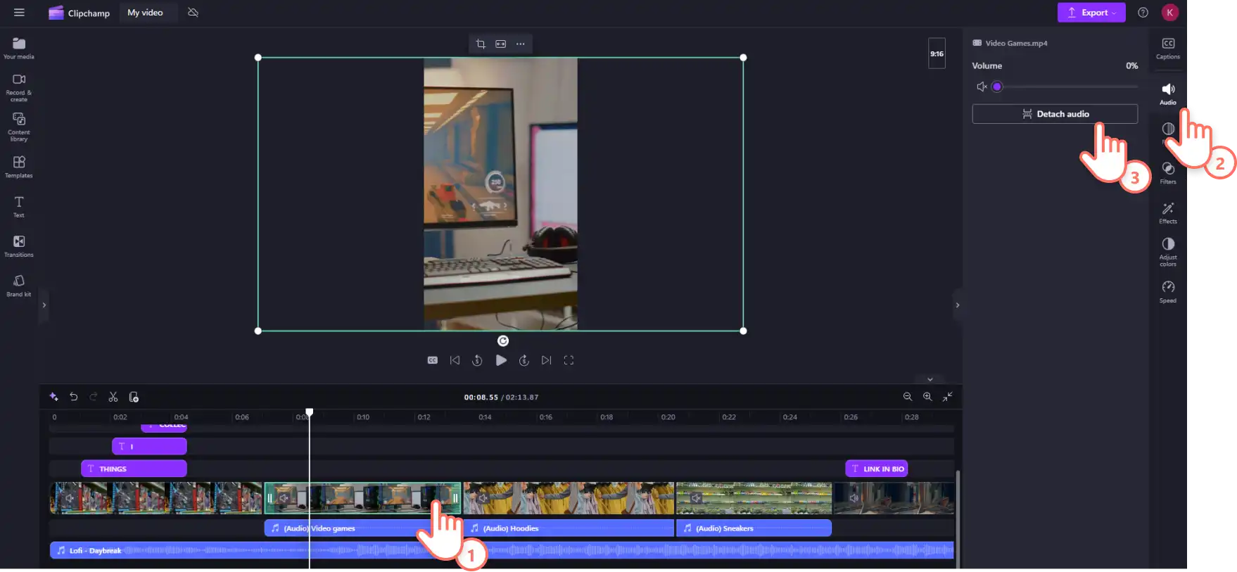 Bir Clipchamp kullanıcısının video klipten sesi ayırma işlemine ait ekran görüntüsü. 