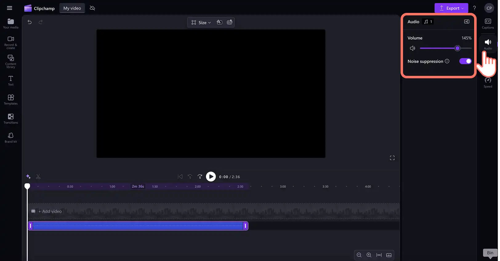 Utente che modifica l'eliminazione del volume e del rumore di una traccia audio.